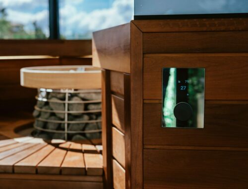 a wooden box with a screen